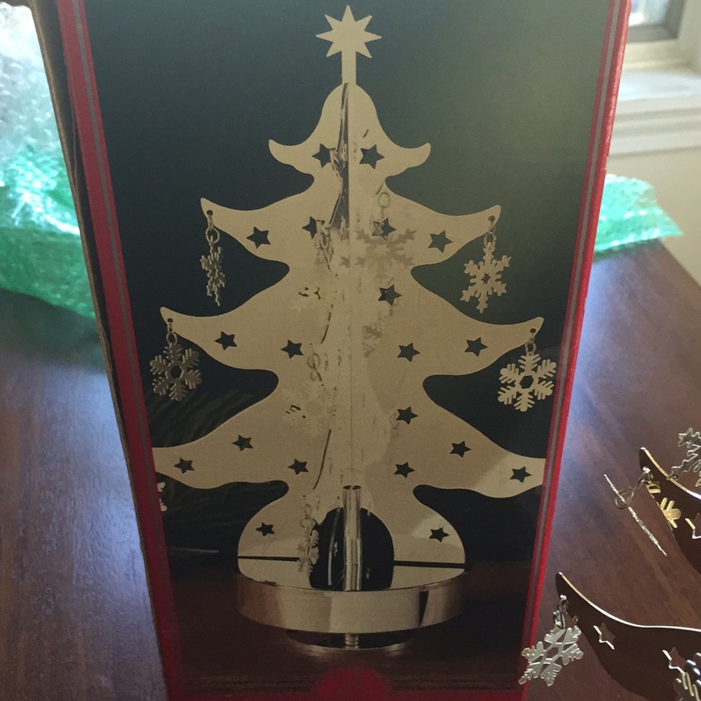 🎶 Musical Tree 🎶 - Picture 3 of 6